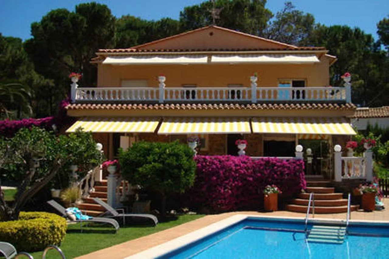 Villa Carrer Isabel De Villena - 2 Begur